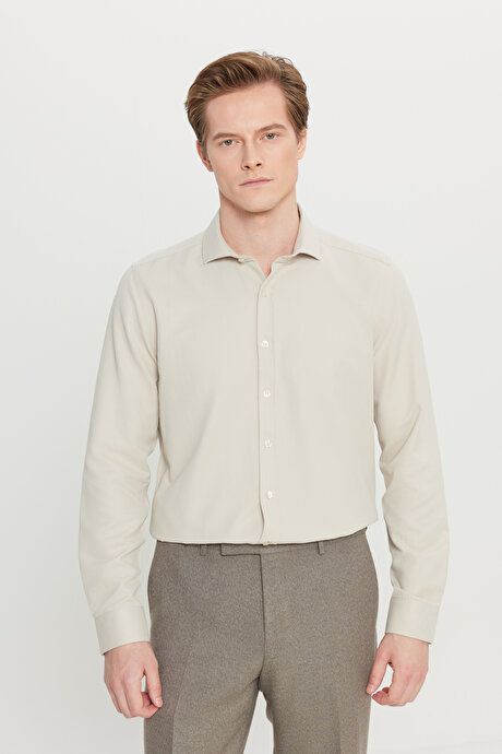 Kolay Ütülenebilir Slim Fit Dar Kesim İtalyan Yaka Armürlü Basic Bej Gömlek resmi