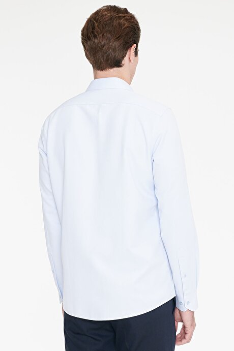 Kolay Ütülenebilir Slim Fit Dar Kesim İtalyan Yaka Armürlü Basic Mavi Gömlek resmi