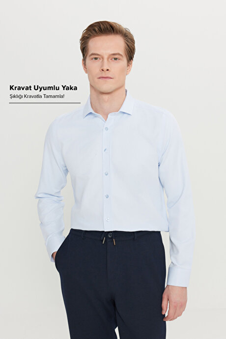 Kolay Ütülenebilir Slim Fit Dar Kesim İtalyan Yaka Armürlü Basic Mavi Gömlek resmi