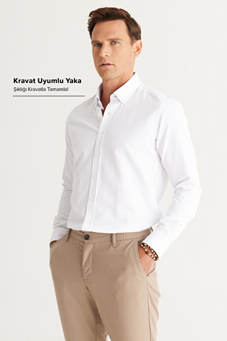 Slim Fit Dar Kesim Oxford Düğmeli Yaka Armürlü Pamuklu Beyaz Gömlek resmi