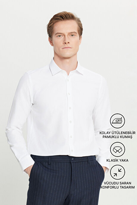Kolay Ütülenebilir Slim Fit Dar Kesim Klasik Yaka Pamuklu Beyaz Gömlek resmi