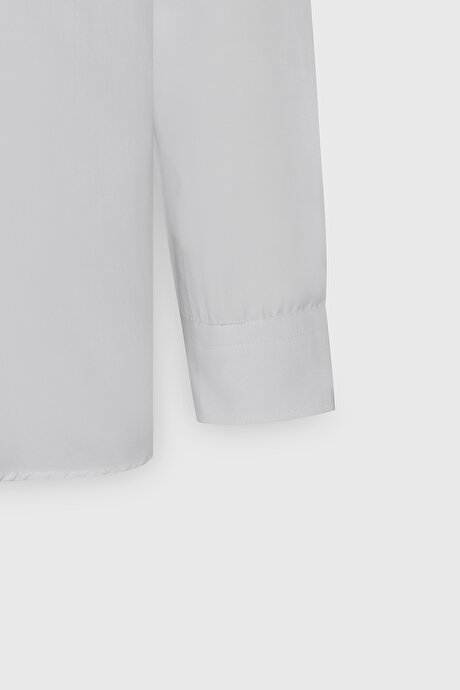 Kolay Ütülenebilir Slim Fit Dar Kesim Klasik Yaka Pamuklu Beyaz Gömlek resmi