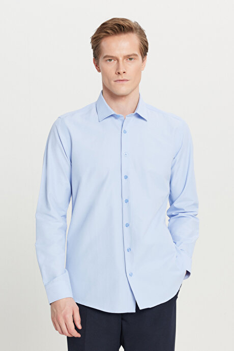 Kolay Ütülenebilir Slim Fit Dar Kesim Klasik Yaka Pamuklu Açık Mavi Gömlek resmi
