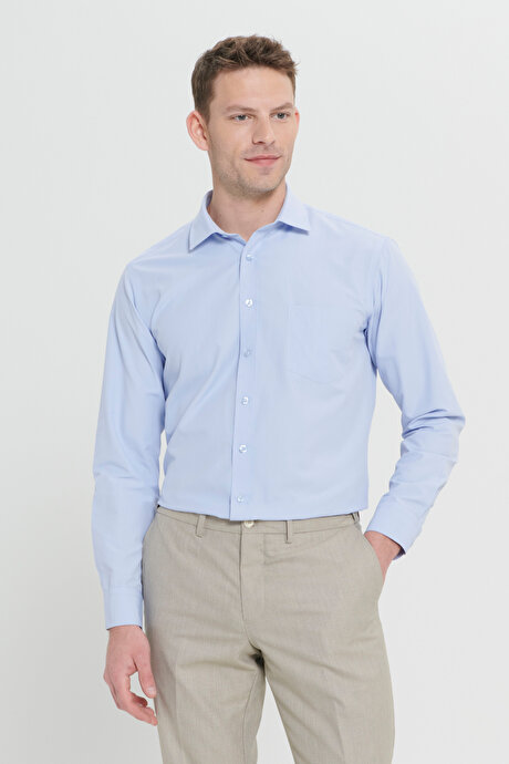 Kolay Ütülenebilir Non-Iron Pamuklu Comfort Fit Geniş Kesim Klasik Yaka Açık Mavi Gömlek resmi