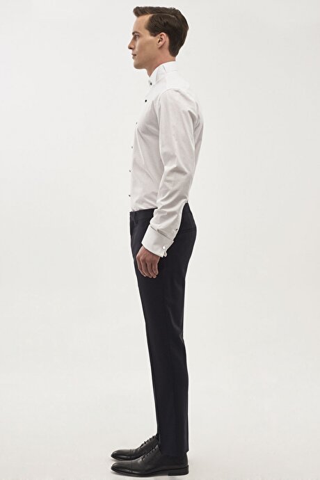 Damatlık Ata Yaka Tailored Slim Fit Beyaz Gömlek resmi