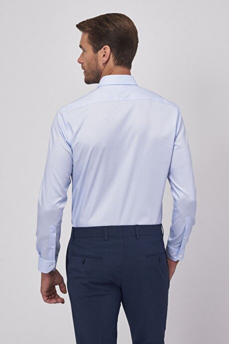 Slim Fit Dar Kesim %100 Pamuk Klasik Yaka Ütü Gerektirmeyen Non-Iron Mavi-Beyaz Gömlek resmi