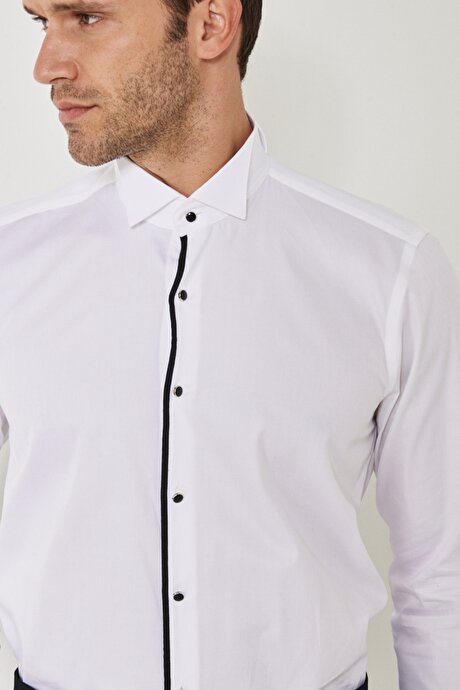Slim Fit Dar Kesim %100 Pamuk Beyaz-Siyah Gömlek resmi