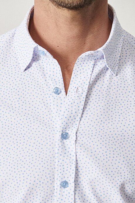 Slim Fit Dar Kesim Düğmeli Yaka Baskılı Beyaz-Açık Mavi Gömlek resmi