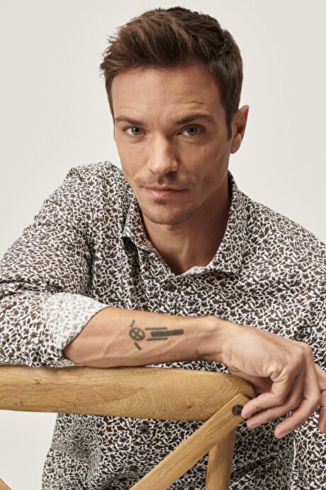 Beyaz-Kahve Gömlek resmi