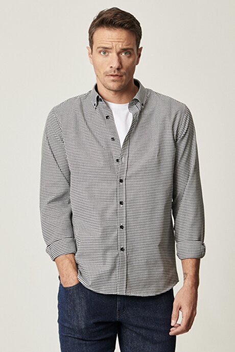 Slim Fit Dar Kesim Düğmeli Yaka Kareli Beyaz-Siyah Gömlek resmi