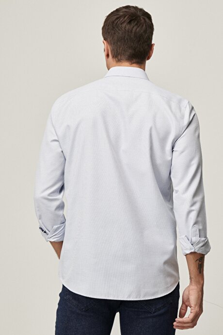 Slim Fit Dar Kesim Klasik Yaka Armürlü Beyaz-Açık Mavi Gömlek resmi