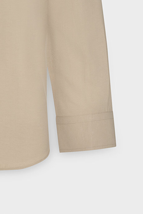 Düğmeli Yaka Kolay Ütülenebilir Pamuklu Slim Fit Dar Kesim Oxford Bej Gömlek resmi