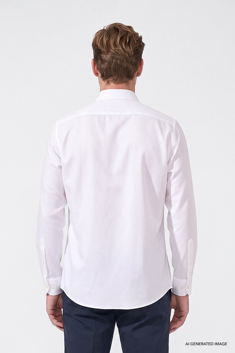 Düğmeli Yaka Kolay Ütülenebilir Pamuklu Slim Fit Dar Kesim Oxford Beyaz Gömlek resmi