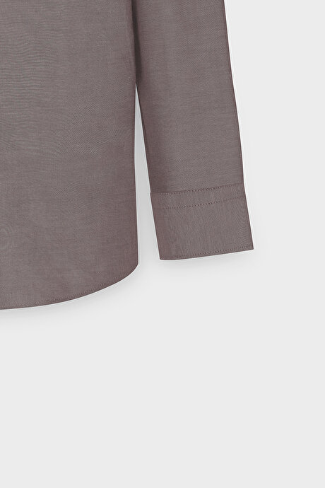 Düğmeli Yaka Kolay Ütülenebilir Pamuklu Slim Fit Dar Kesim Oxford Kahverengi Gömlek resmi