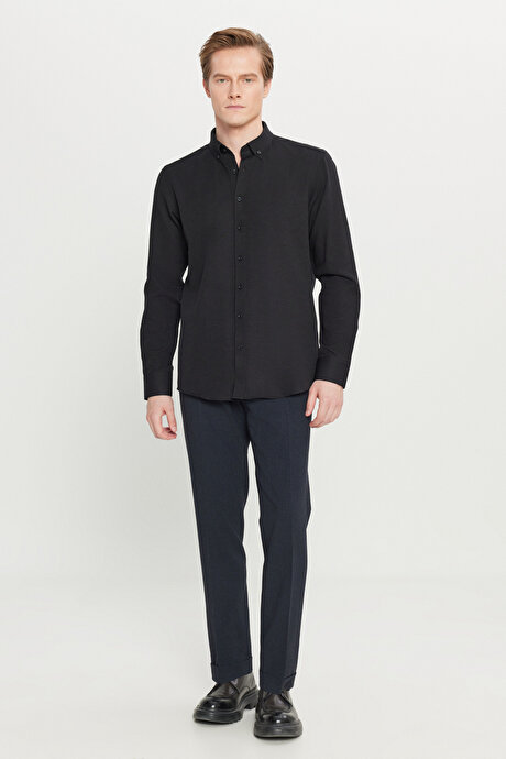 Düğmeli Yaka Kolay Ütülenebilir Pamuklu Slim Fit Dar Kesim Oxford Siyah Gömlek resmi