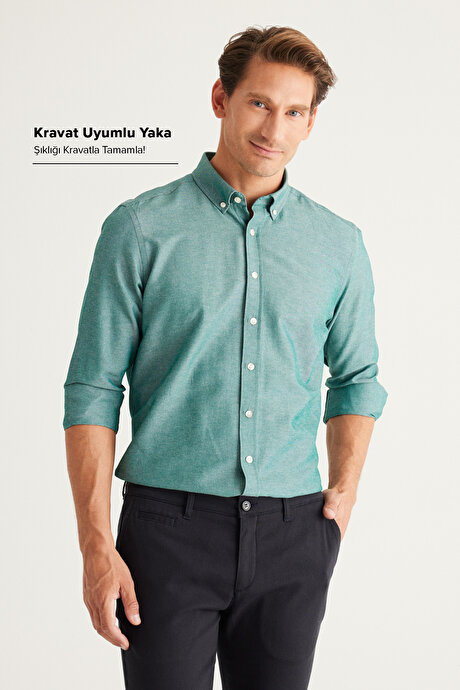 Düğmeli Yaka Kolay Ütülenebilir Pamuklu Slim Fit Dar Kesim Oxford Yeşil Gömlek resmi