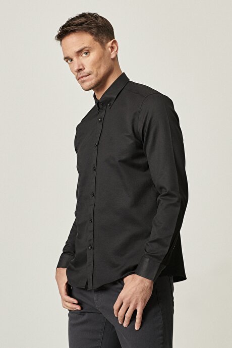Siyah Gömlek resmi