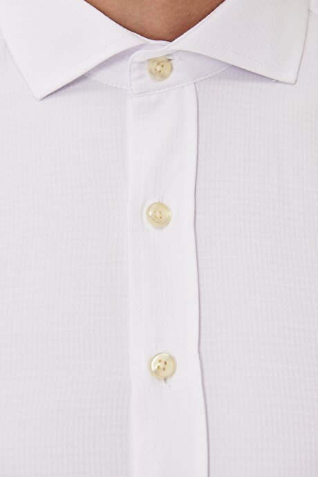 Tailored Slim Fit Dar Kesim İtalyan Yala Pamuklu Armürlü Beyaz Gömlek resmi