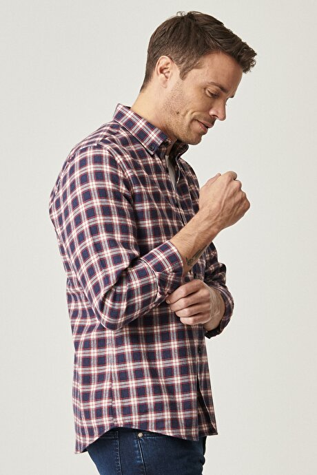 Slim Fit Dar Kesim Düğmeli Yaka Kareli Lacivert-Kırmızı Gömlek resmi