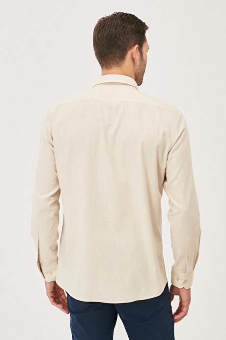 Tailored Slim Fit Dar Kesim Oxford Düğmeli Yaka Keten Görünümlü %100 Pamuk Flamlı Bej Gömlek resmi