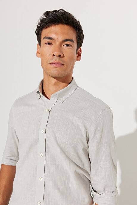 Tailored Slim Fit Dar Kesim Oxford Düğmeli Yaka Keten Görünümlü %100 Pamuk Flamlı Gri Gömlek resmi