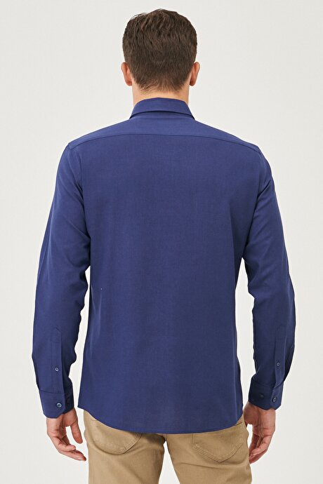 Tailored Slim Fit Dar Kesim Düğmeli Yaka %100 Pamuk Lacivert Gömlek resmi
