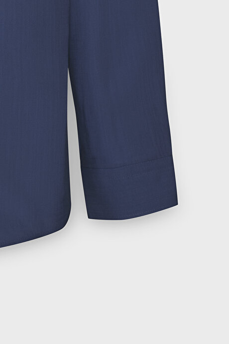 %100 Pamuk Flamlı Oxford Slim Fit Dar Kesim Düğmeli Yaka Lacivert Gömlek resmi