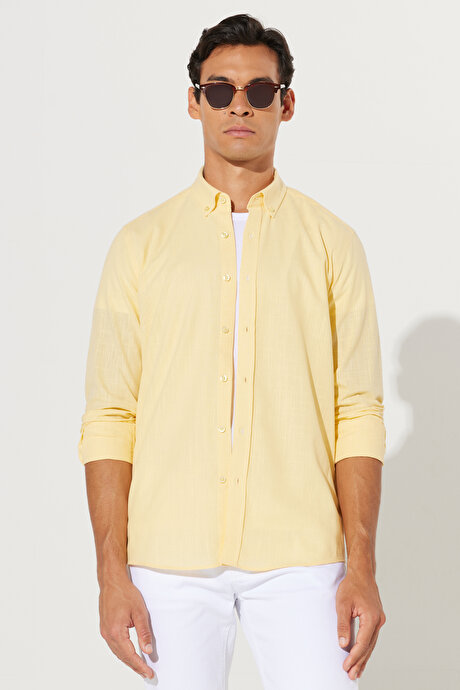 Tailored Slim Fit Dar Kesim Düğmeli Yaka %100 Pamuk Sarı Gömlek resmi