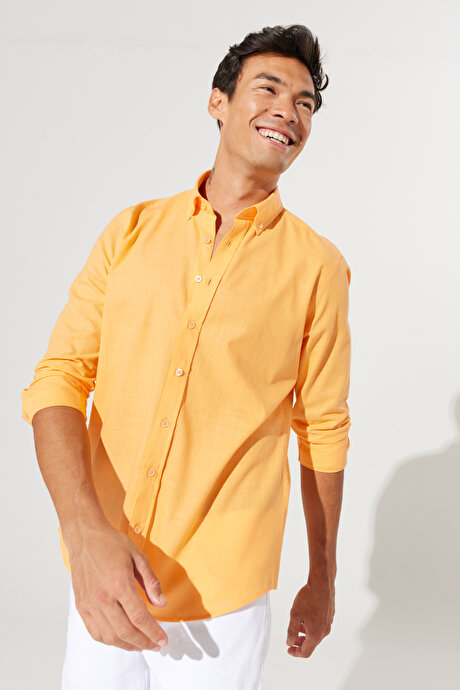 Tailored Slim Fit Dar Kesim Düğmeli Yaka %100 Pamuk Turuncu Gömlek resmi