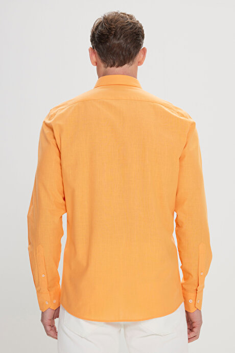 Tailored Slim Fit Dar Kesim Dügmeli Yaka Keten Görünümlü %100 Pamuk Flamli Turuncu Gömlek resmi
