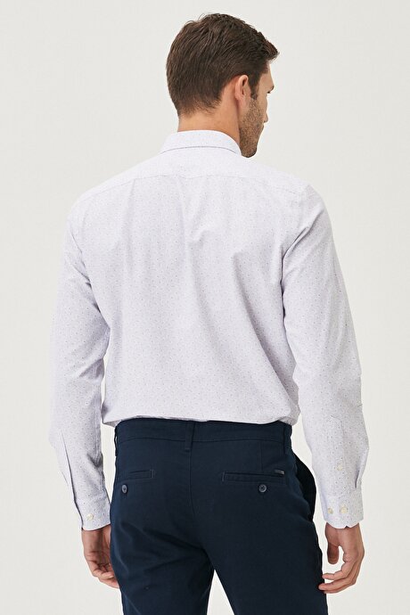 Slim Fit Dar Kesim Düğmeli Yaka Baskılı Beyaz-Açık Lacivert Gömlek resmi