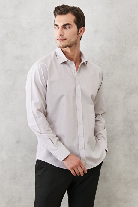 Comfort Fit Rahat Kesim Çizgili Klasik Gömlek Beyaz-Bej Gömlek resmi