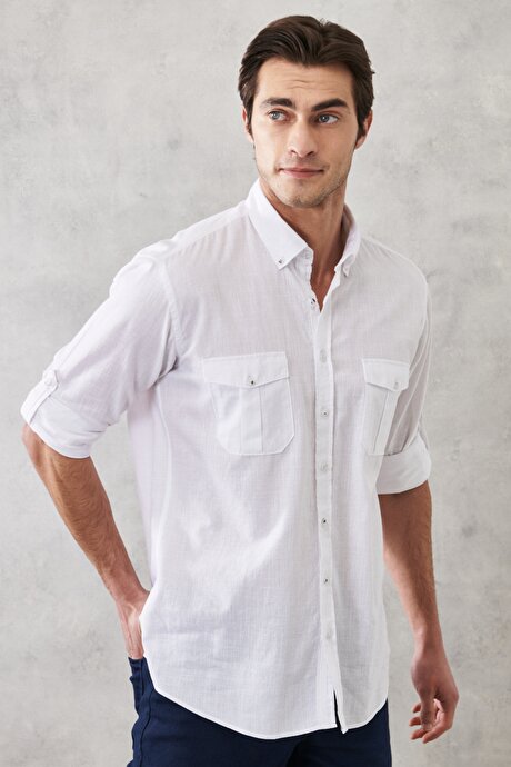 Comfort Fit Düğmeli Yaka %100 Pamuk Flamlı Beyaz Gömlek resmi