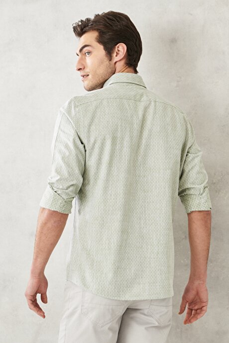 Slim Fit Dar Kesim %100 Pamuk Düğmeli Yaka Armürlü Yeşil Gömlek resmi