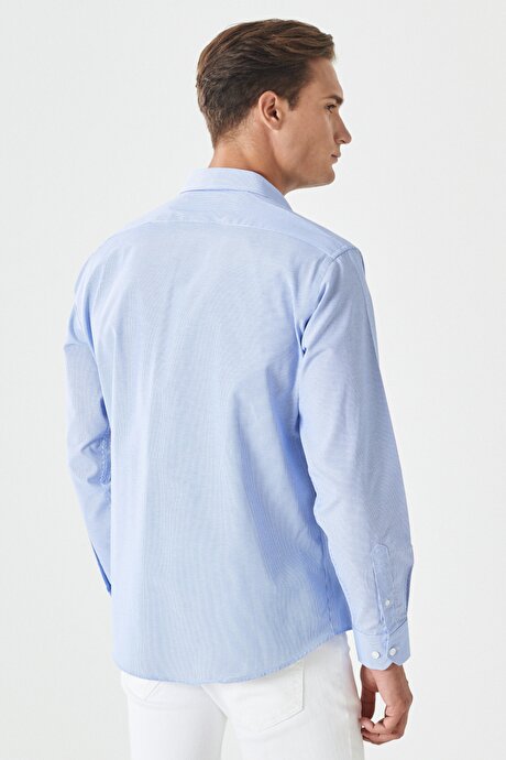 Comfort Fit Rahat Kesim Klasik Yaka Çizgili Mavi-Beyaz Gömlek resmi
