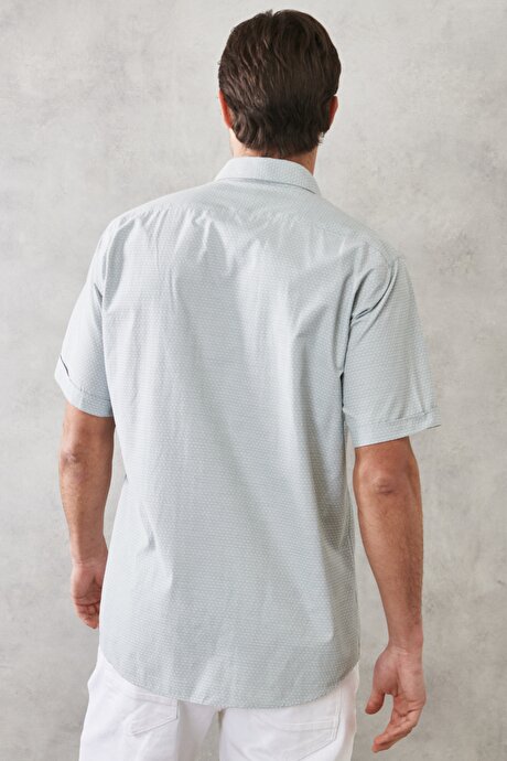 Comfort Fit Rahat Kesim Düğmeli Yaka Armürlü Uzun Kollu Haki Gömlek resmi