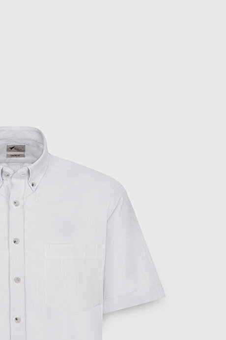 Comfort Fit Rahat Kesim Gizli Düğmeli Yaka Keten Görünümlü %100 Pamuk Flamlı Beyaz Gömlek resmi