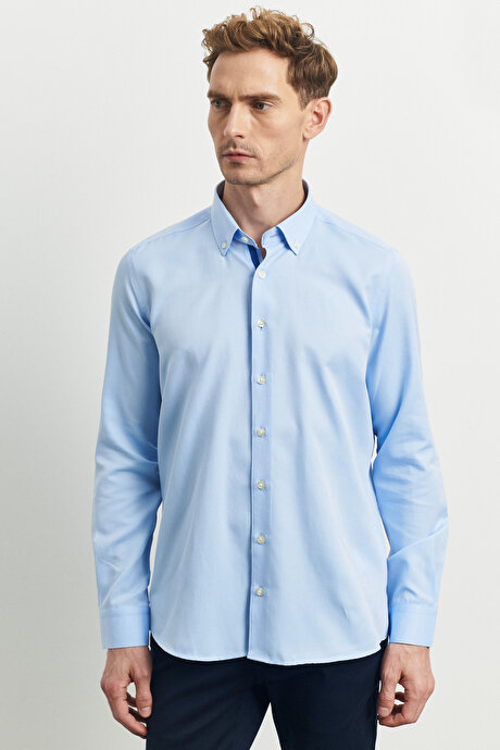 Slim Fit Dar Kesim Düğmeli Yaka Oxford Mavi Gömlek resmi