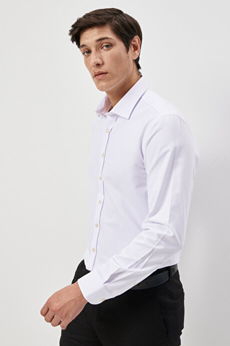 Slim Fit Dar Kesim Klasik Yaka Armürlü Uzun Kollu Beyaz Gömlek resmi
