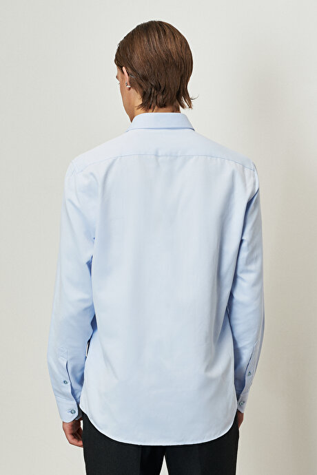 Slim Fit Dar Kesim Klasik Yaka Armürlü Uzun Kollu Açık Mavi Gömlek resmi