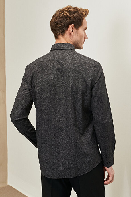 Slim Fit Dar Kesim Düğmeli Yaka Baskılı Siyah Gömlek resmi