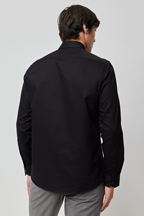 Slim Fit Dar Kesim Klasik Yaka Armürlü Siyah Gömlek resmi