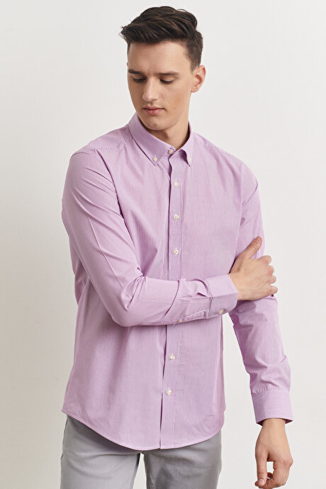 Slim Fit Dar Kesim Düğmeli Yaka %100 Pamuk Çizgili Beyaz-Lila Gömlek resmi