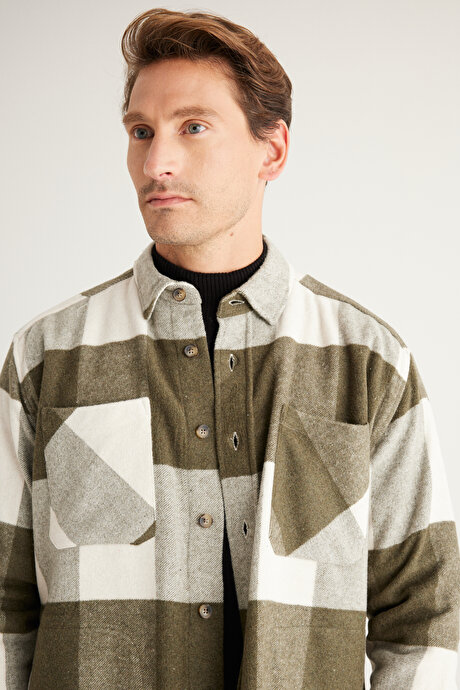 Oversize Bol Kesim Düğmeli Yaka Ekose Desenli Oduncu Kışlık Haki-Bej Gömlek Ceket resmi
