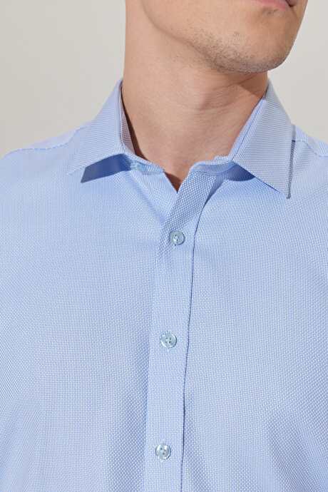 Ütü Gerektirmeyen Taılored Slim Fit Dar Kesim Klasik Yaka %100 Pamuk Desenli Non-Iron Beyaz-Mavi Gömlek resmi