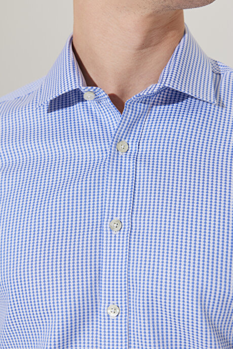 Ütü Gerektirmeyen Taılored Slim Fit Klasik Yaka %100 Pamuk Desenli Non-Iron Beyaz-Mavi Gömlek resmi