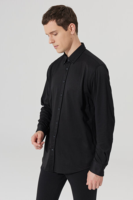 Comfort Fit Rahat Kesim Düğmeli Yaka Pamuklu Siyah Gömlek resmi