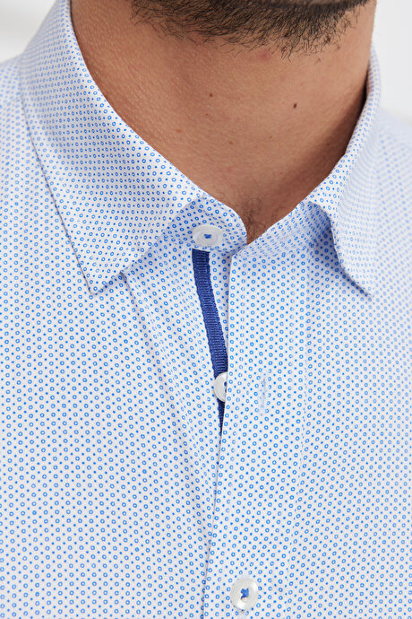 Slim Fit Dar Kesim Gizli Düğme Yaka Baskılı Beyaz-Mavi Gömlek resmi