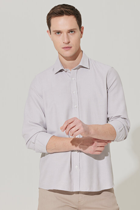 Comfort Fit Rahat Kesim Klasik Yaka Pamuklu Armürlü Beyaz-Bej Gömlek resmi