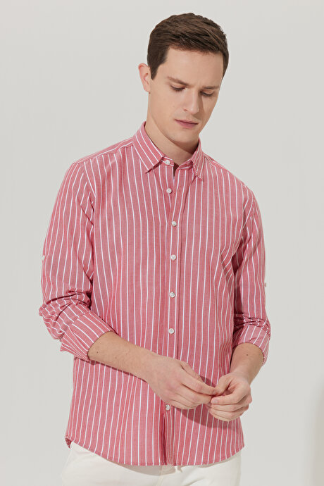 Slim Fit Dar Kesim Gizli Düğme Yaka %100 Pamuk Çizgili Bordo-Beyaz Gömlek resmi